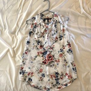 White House Black Market Floral Blouse
